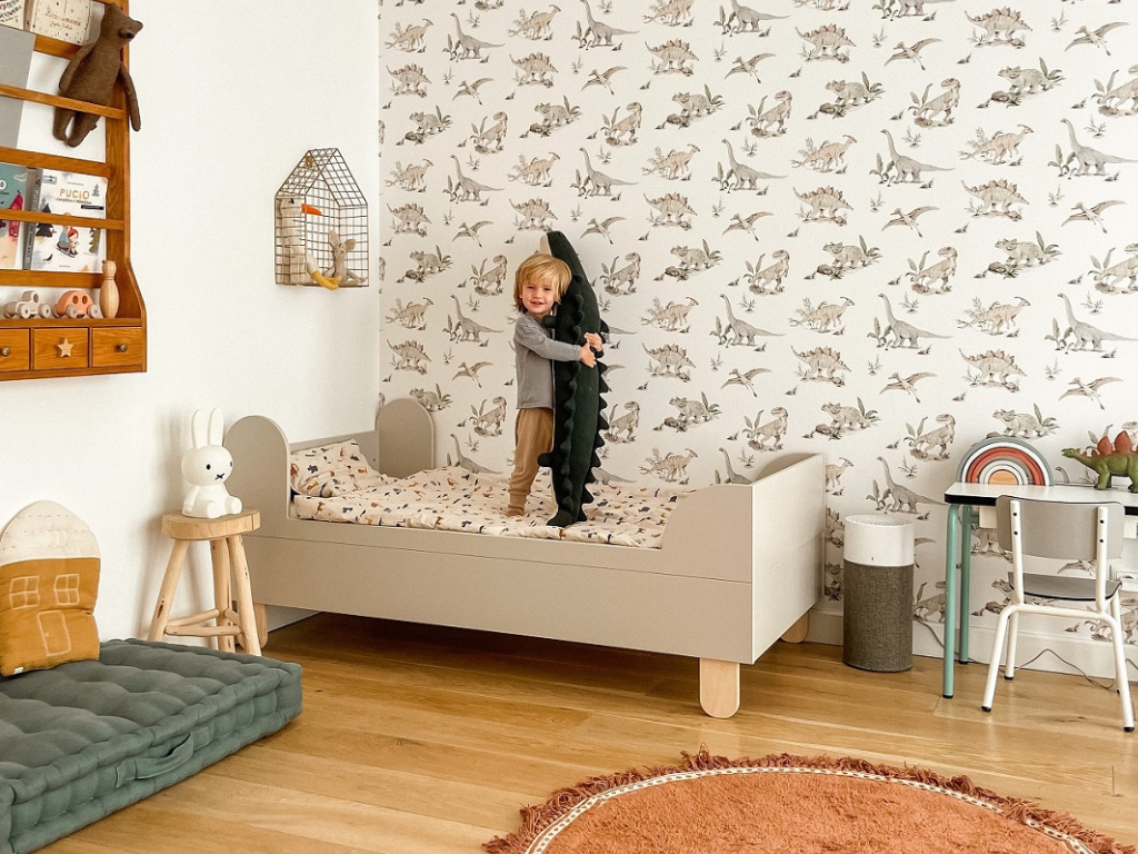 Dětská jednolůžková postel se dvěma čely BASIC Zvolte barvu: Bílá, Zvolte rozměr: 80x160 cm (obrázek 3)