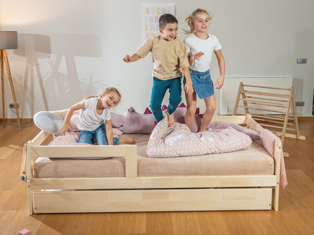 Benlemi Jednolůžková postel ze dřeva SAFE 5v1 se zábranou Zvolte barvu: Nelakovaná, Zvolte rozměr: 140x200 cm, Zvolte zábranu: S otevřeným vstupem (obrázek 8)