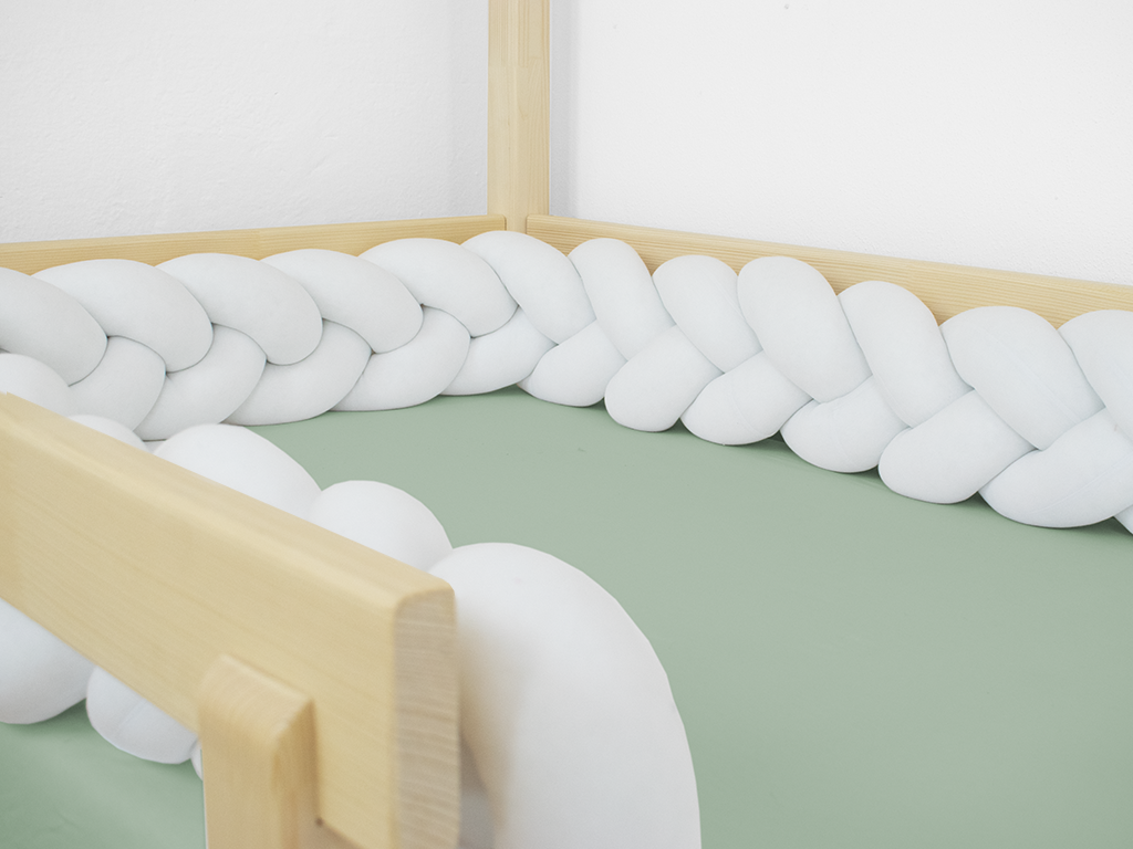 Levně Benlemi Bavlněný mantinel pletený do copu ze 3 pramenů, 450 cm BÍLÝ