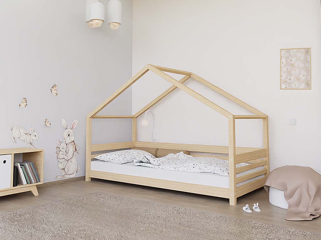 Levně Benlemi Domečková postel TULY s předním štítem Zvolte barvu: Béžová, Zvolte rozměr: 120x180 cm, Zvolte zábranu: S otevřeným vstupem