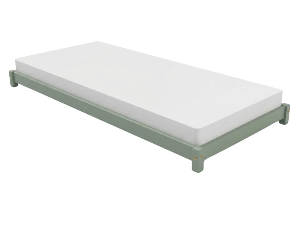 Levně Benlemi Dřevěné dětské jednolůžko LUCKY Zvolte barvu: Šalvějová zelená, Zvolte rozměr: 120x180 cm, Zvolte zábranu: S otevřeným vstupem