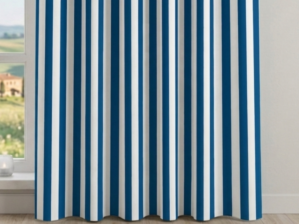 Polozatemňující závěs MODRÉ PROUŽKY Zvolte rozměr: 150 x 160 cm (šířka x výška)
